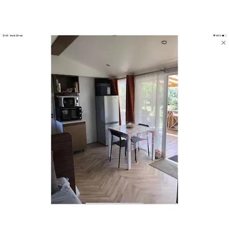 Mobilhome Tout Confort 캠프장 *